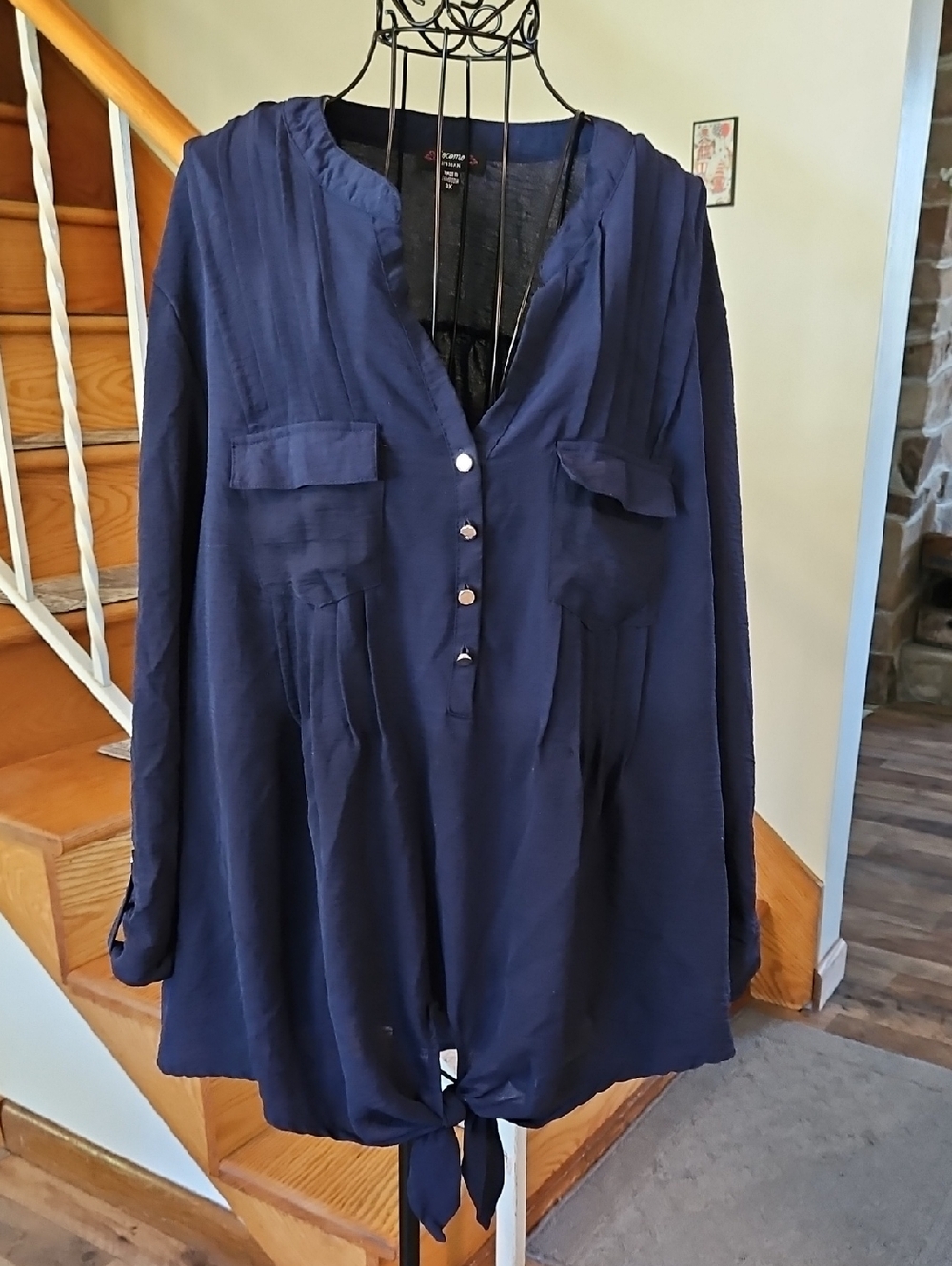 👚Cocomo Navy Button-Front Tie-Hem Tunic